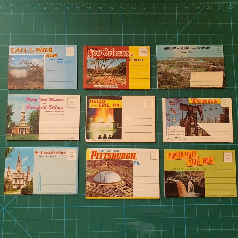 Post Card Booklets From the 1960's x9